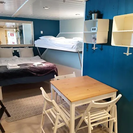 Hotellilaiva Wuoksi ホテル 3*